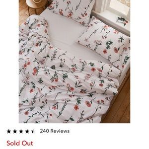 Urban Outfitters Bedding (duvet twin XL)